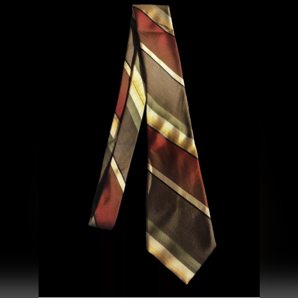 Cambridge Striped Mens Necktie